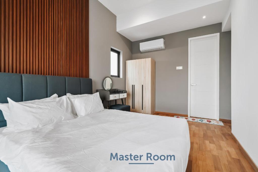 Nowhere 2Br & 2Bath Apartment With Balcony @ Reizz Residences Kuala Lumpur Kültér fotó